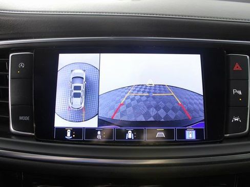 Used 2023 Buick Enclave Avenir w/ Avenir Technology Package image 4