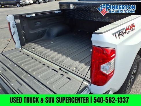 Used 2021 Toyota Tundra Limited w/ Limited Premium Package image 11