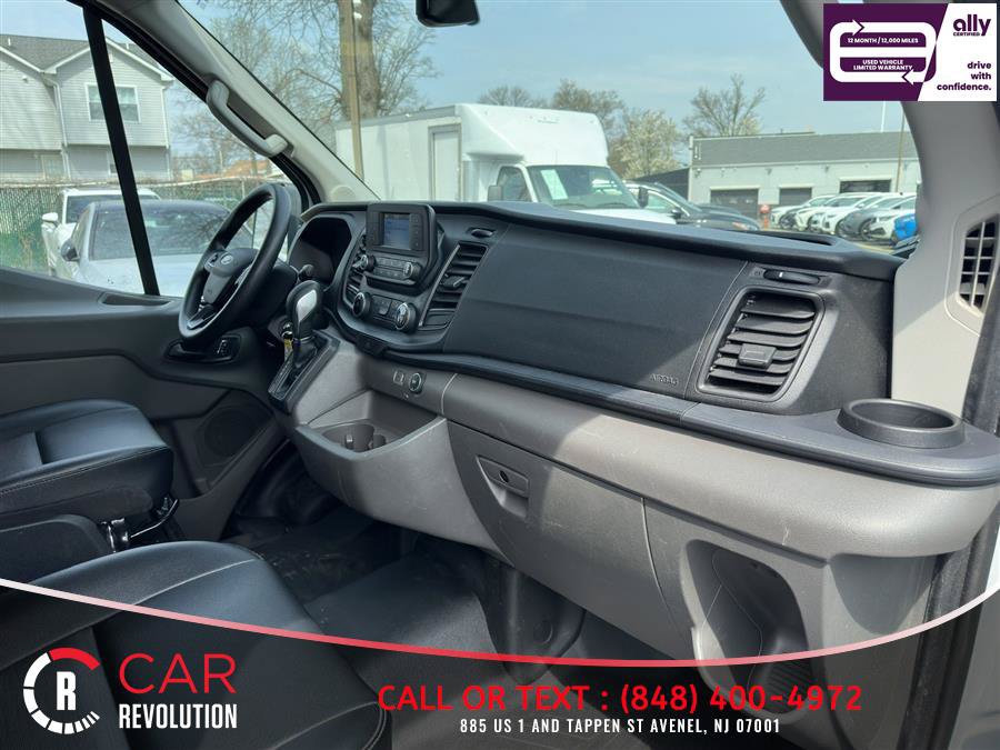 Used 2022 Ford Transit 250 148 High Roof AWD image 42