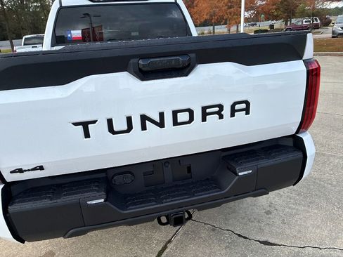 New 2026 Toyota Tundra SR image 6