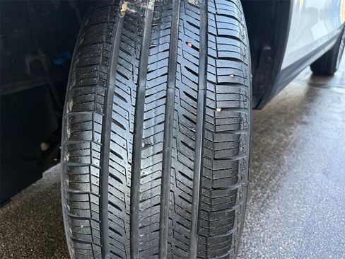 Used 2017 Honda Pilot EX-L image 25