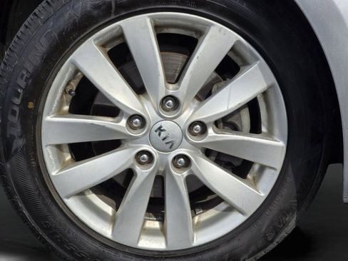Used 2015 Kia Forte Koup EX FWD image 21