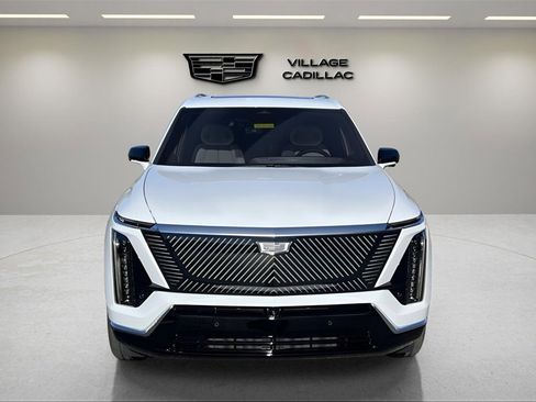 New 2026 Cadillac Vistiq Luxury image 8