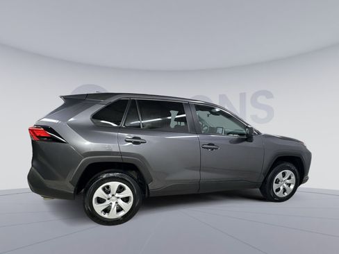 Used 2024 Toyota RAV4 LE AWD/4WD image 21