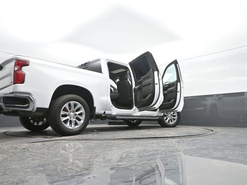 Used 2020 Chevrolet Silverado 1500 LTZ w/ LTZ Premium Package image 54