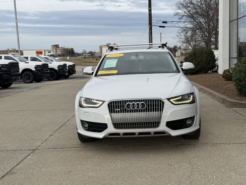 Used 2013 Audi A4 Premium Plus w/ Premium Plus Pkg image 18