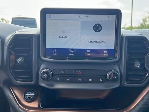 Used 2021 Ford Bronco Sport Outer Banks AWD/4WD image 9