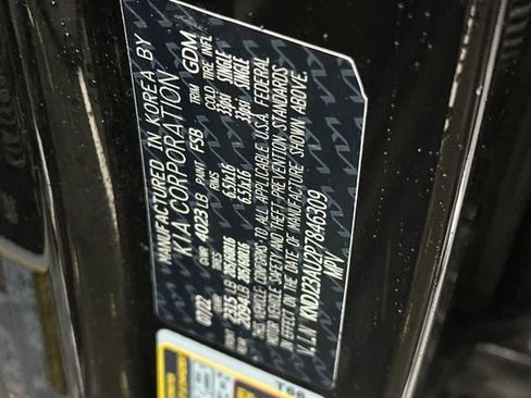 Used 2023 Kia Soul LX image 22