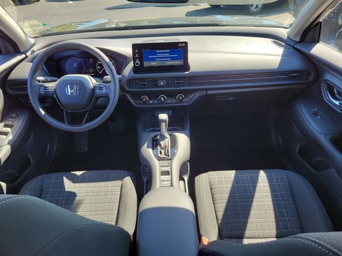 New 2026 Honda HR-V LX image 2