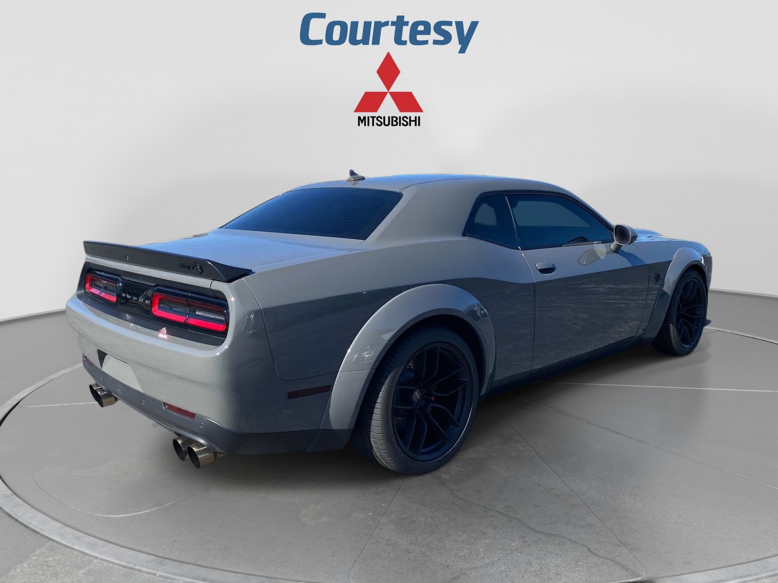 Used 2023 Dodge Challenger SRT Hellcat RWD image 6