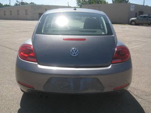 Used 2014 Volkswagen Beetle 1.8T image 6