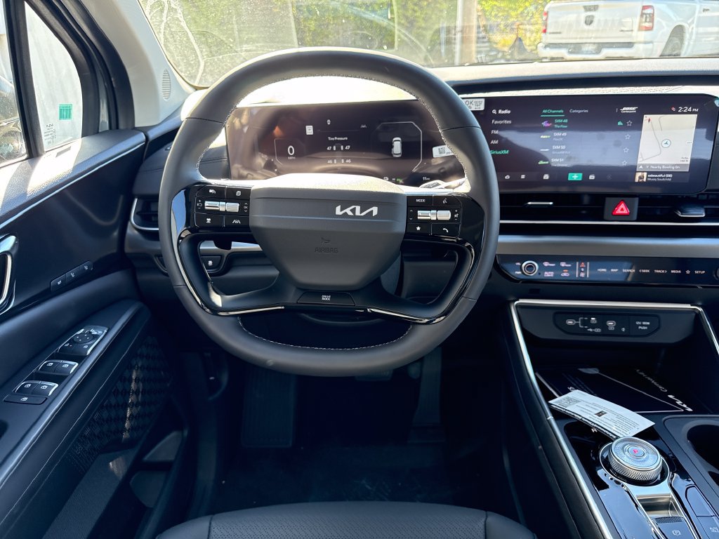 New 2027 Kia Carnival SX Prestige FWD image 17