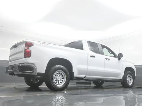 New 2026 Chevrolet Silverado 1500 W/T image 11