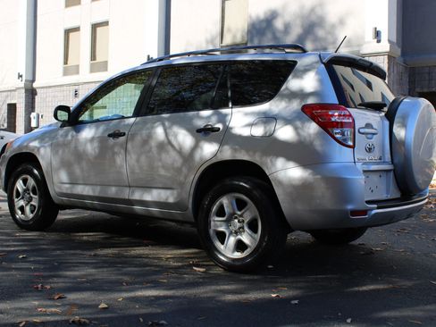 Used 2009 Toyota RAV4 2WD image 4