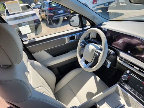 New 2025 Hyundai Santa Fe SEL image 21