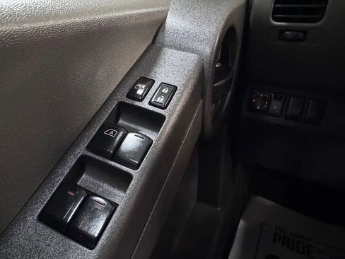 Used 2010 Nissan Xterra S RWD image 18