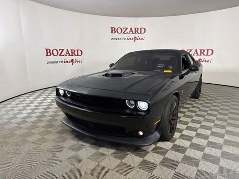 Used 2021 Dodge Challenger R/T Scat Pack w/ Shaker Package RWD image 4