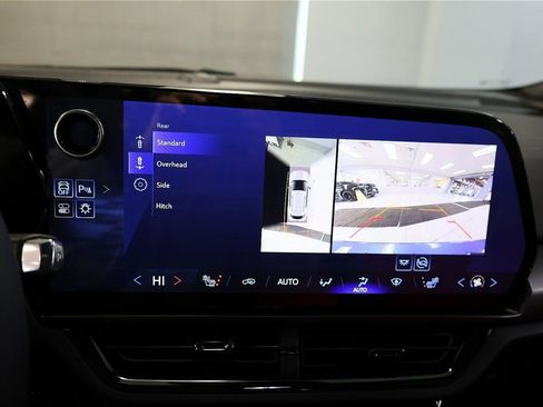 New 2025 Chevrolet Equinox EV RS image 43