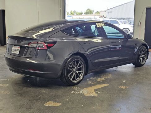 Used 2021 Tesla Model 3 Long Range AWD/4WD image 4