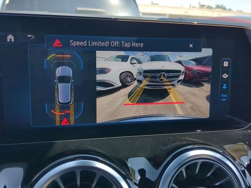 Certified 2025 Mercedes-Benz GLA 250 image 7