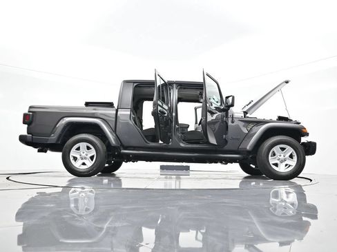 Used 2022 Jeep Gladiator Sport AWD/4WD image 42