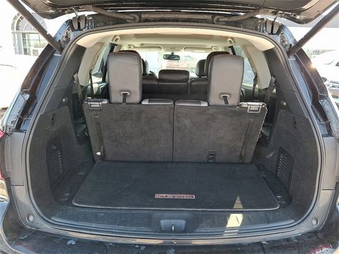 Used 2020 Nissan Pathfinder SL image 29