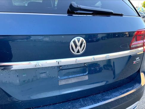 Used 2018 Volkswagen Atlas SE AWD/4WD image 33