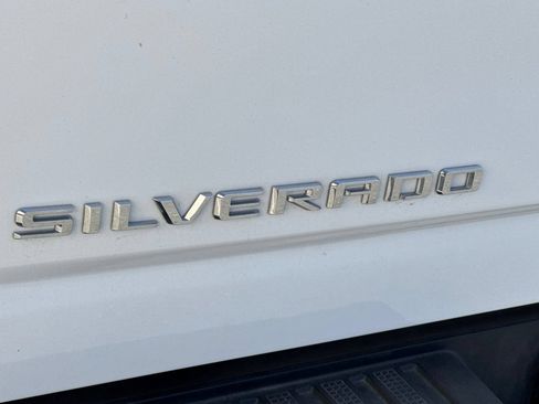 Used 2025 Chevrolet Silverado 2500 LT w/ Convenience Package AWD/4WD image 46