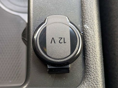 Certified 2026 Volkswagen GTI SE FWD image 30