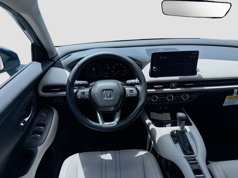 New 2027 Honda HR-V EX-L image 17