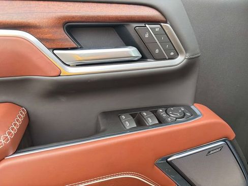 New 2026 GMC Sierra 3500 Denali Ultimate AWD/4WD image 18