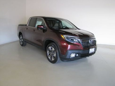 Used 2019 Honda Ridgeline RTL-T image 3