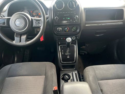 Used 2015 Jeep Patriot Sport FWD image 28