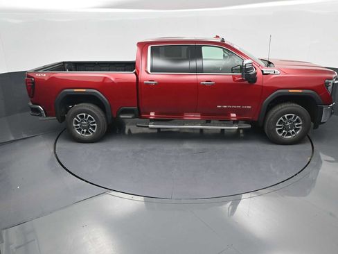 New 2026 GMC Sierra 2500 SLT w/ SLT Premium Package AWD/4WD image 30