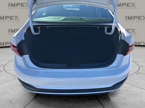 Used 2025 Volkswagen Jetta Sport image 24