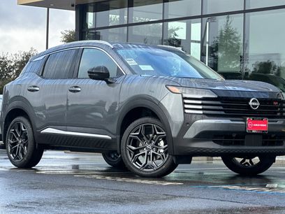 New 2026 Nissan Kicks SR