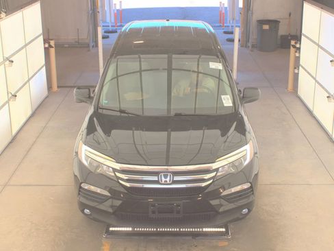 Used 2016 Honda Pilot EX-L image 2