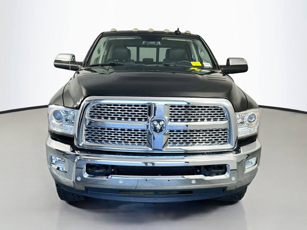 Used 2017 RAM 2500 Laramie AWD/4WD image 2