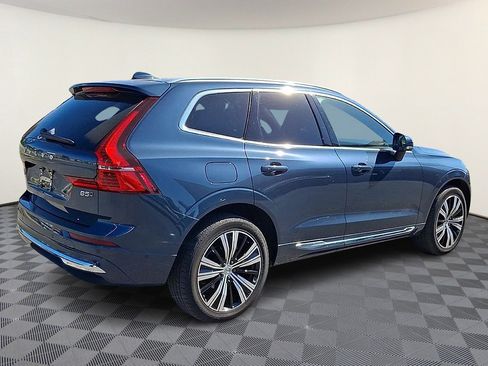 Used 2023 Volvo XC60 B5 Plus w/ Climate Package AWD/4WD image 8