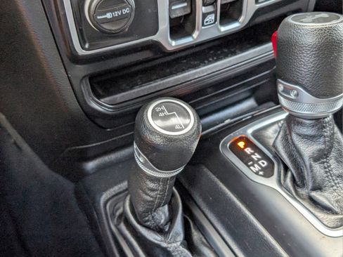 Used 2021 Jeep Wrangler Unlimited Sport AWD/4WD image 20