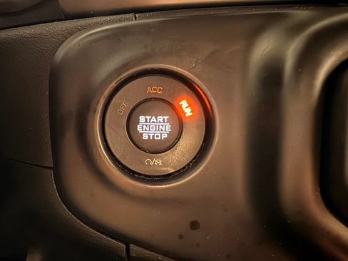 Used 2021 Jeep Gladiator Sport AWD/4WD image 20