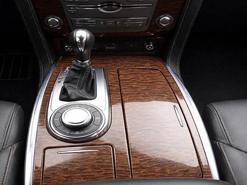 Used 2018 Nissan Armada SL w/ Moonroof Package RWD image 19