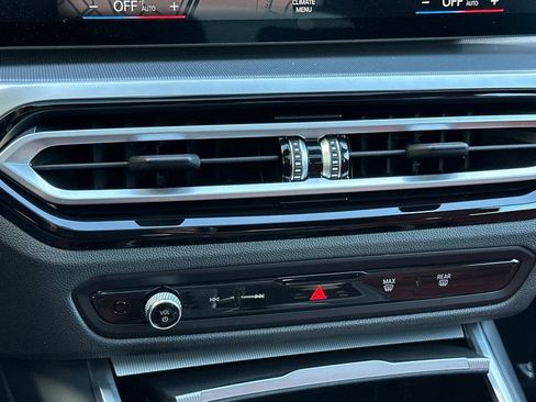 Used 2023 BMW i4 eDrive35 image 23