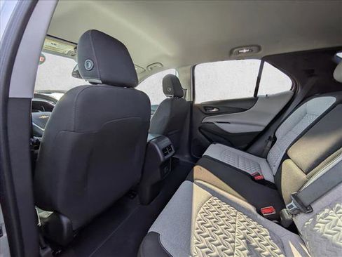 Used 2023 Chevrolet Equinox LS w/ LS Convenience Package image 20