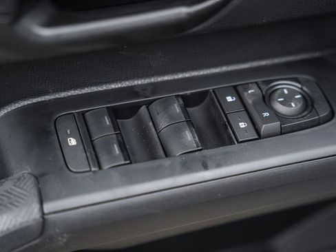 New 2026 Toyota Tacoma SR5 image 31