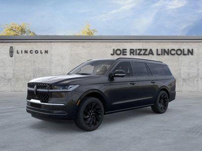 New 2025 Lincoln Navigator L Reserve w/ Jet Appearance Package