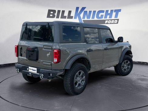 Used 2025 Ford Bronco 4-Door AWD/4WD image 4