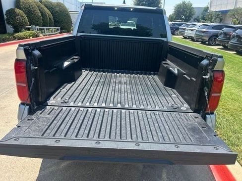 Used 2024 Toyota Tacoma SR5 RWD image 8