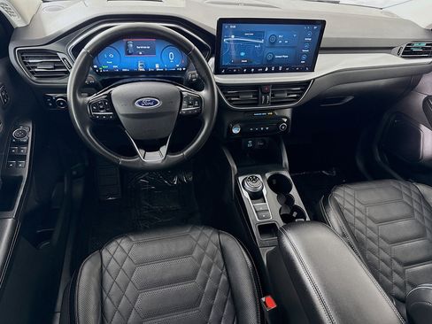 Used 2023 Ford Escape SE w/ PHEV Premium Package FWD image 17