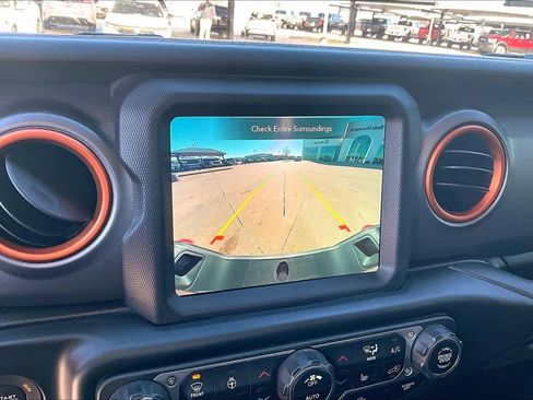 Used 2021 Jeep Gladiator Mojave image 38
